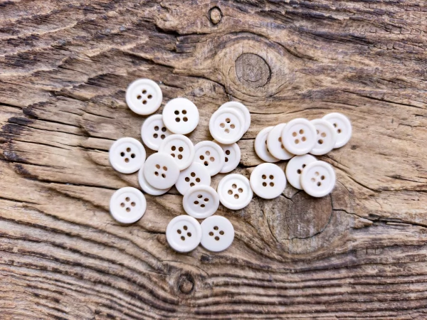 Пуговица арт. MX 1654/Beige/24L